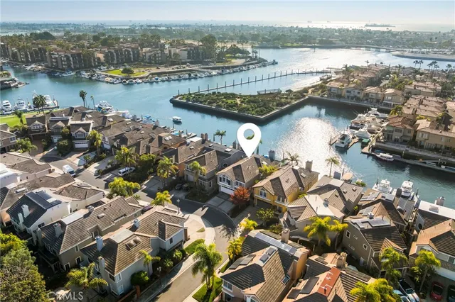 $2,949,000 | 6230 Napoli Court, Long Beach, CA 90803