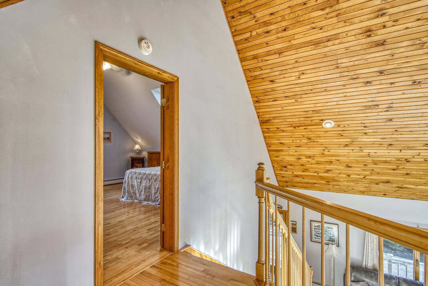 365 Weir Cove Road Harborside, ME 04642 - Photo 16 of 32 365 Weir Cove Road Harborside-large-019-
