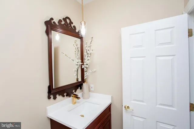 a view of a hallway with workspace