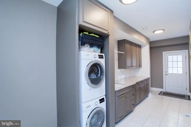 $1,995,000 | 103 Arboresque Drive, New Hope, PA 18938