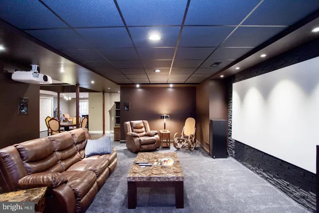 $1,995,000 | 103 Arboresque Drive, New Hope, PA 18938