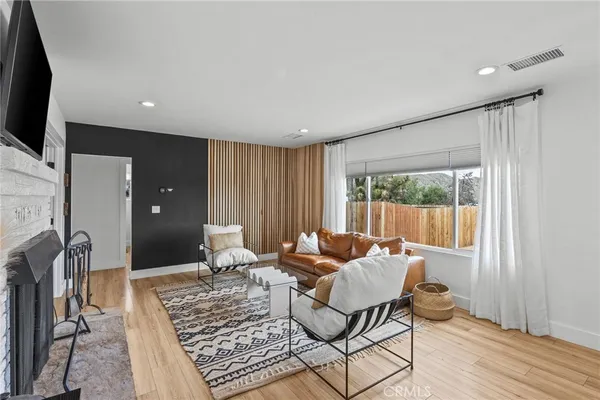 $2,600 | 55585 Onaga Trail, Yucca Valley, CA 92284