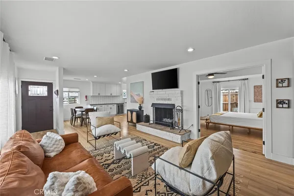 $2,600 | 55585 Onaga Trail, Yucca Valley, CA 92284