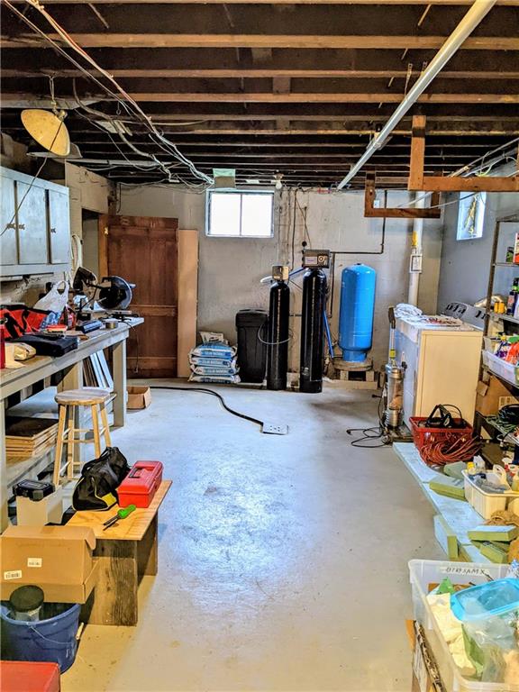 455 Old Plank Road Butler, PA 16002 - Photo 23 of 25 a room with gym equipment