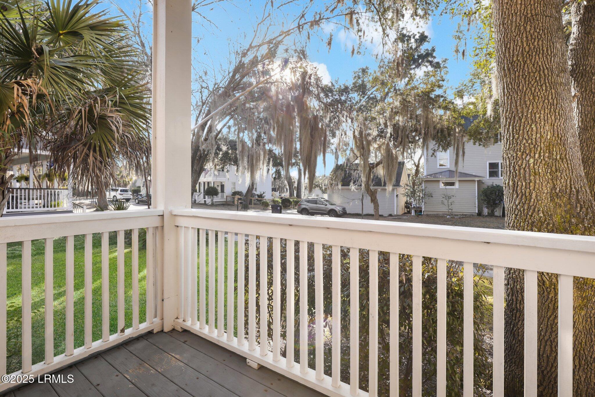 11 Holbrook Drive Beaufort, SC 29902 - Photo 5 of 52 14-web-or-mls-1X2A3041a