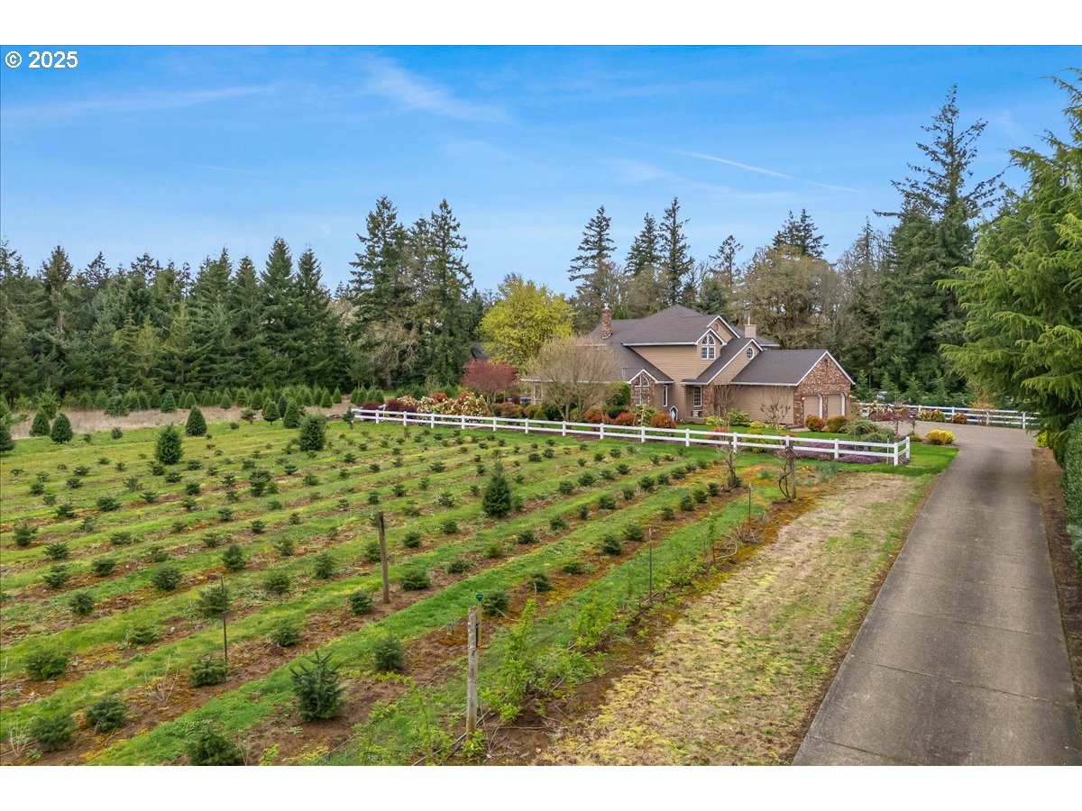 10985 Beutel Road Oregon City, OR 97045 - Photo 36 of 38 Gallery Image 36