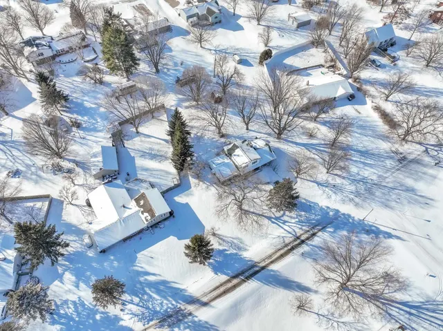 $255,000 | 200 Crescent Avenue, Kendallville, IN 46755