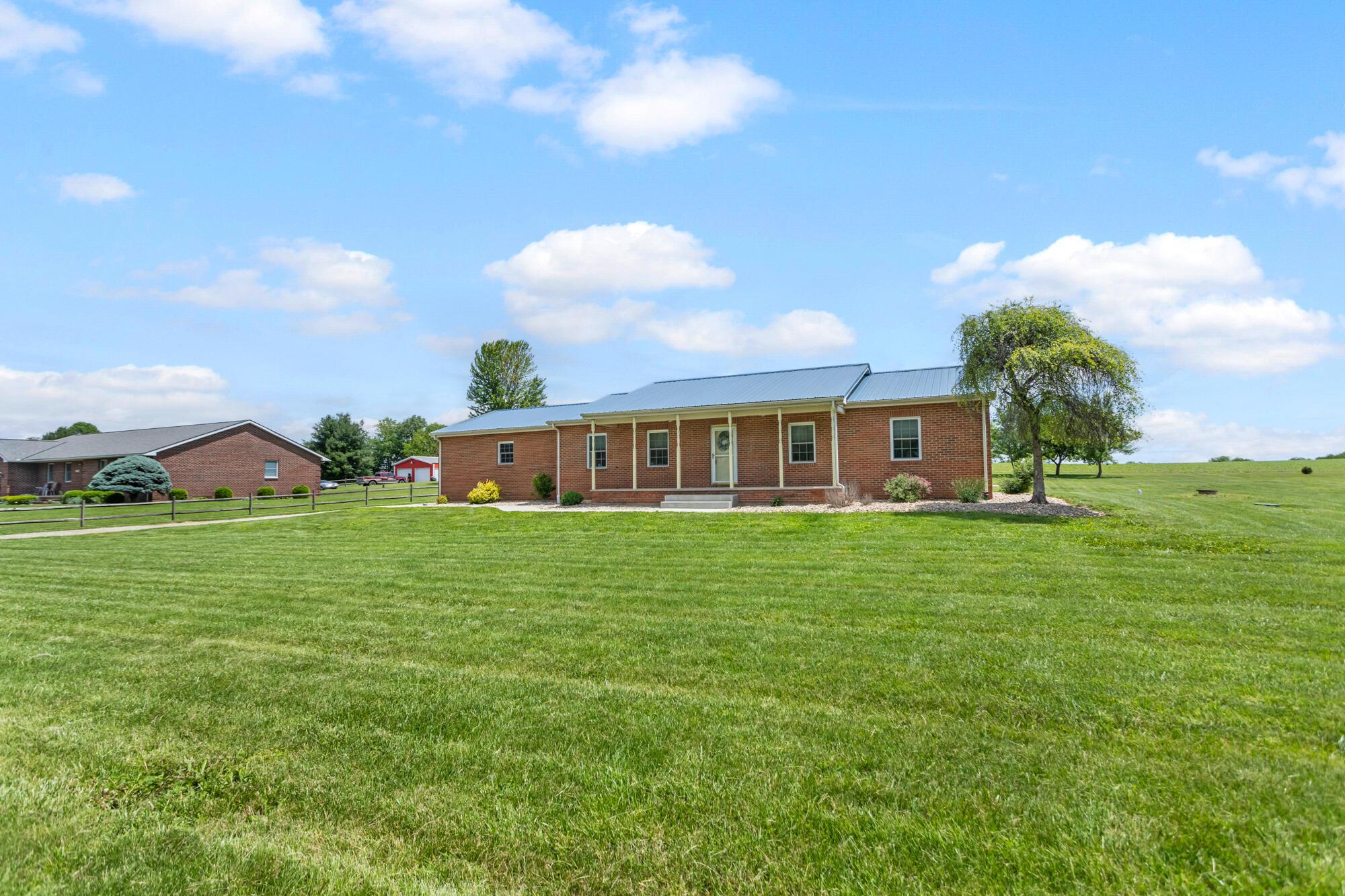 29938 Wolfe Road Circleville, OH 43113 - Photo 17 of 71 7G5A5059