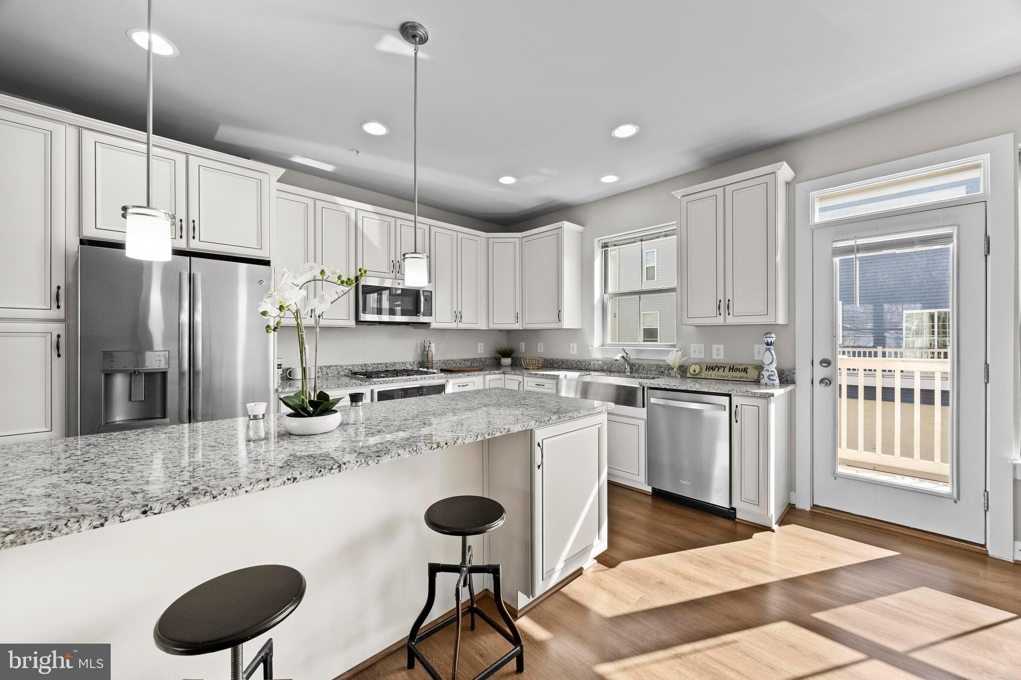 14247 Travilah Road Rockville, MD 20850 - Photo 26 of 95 opens to a private balcony