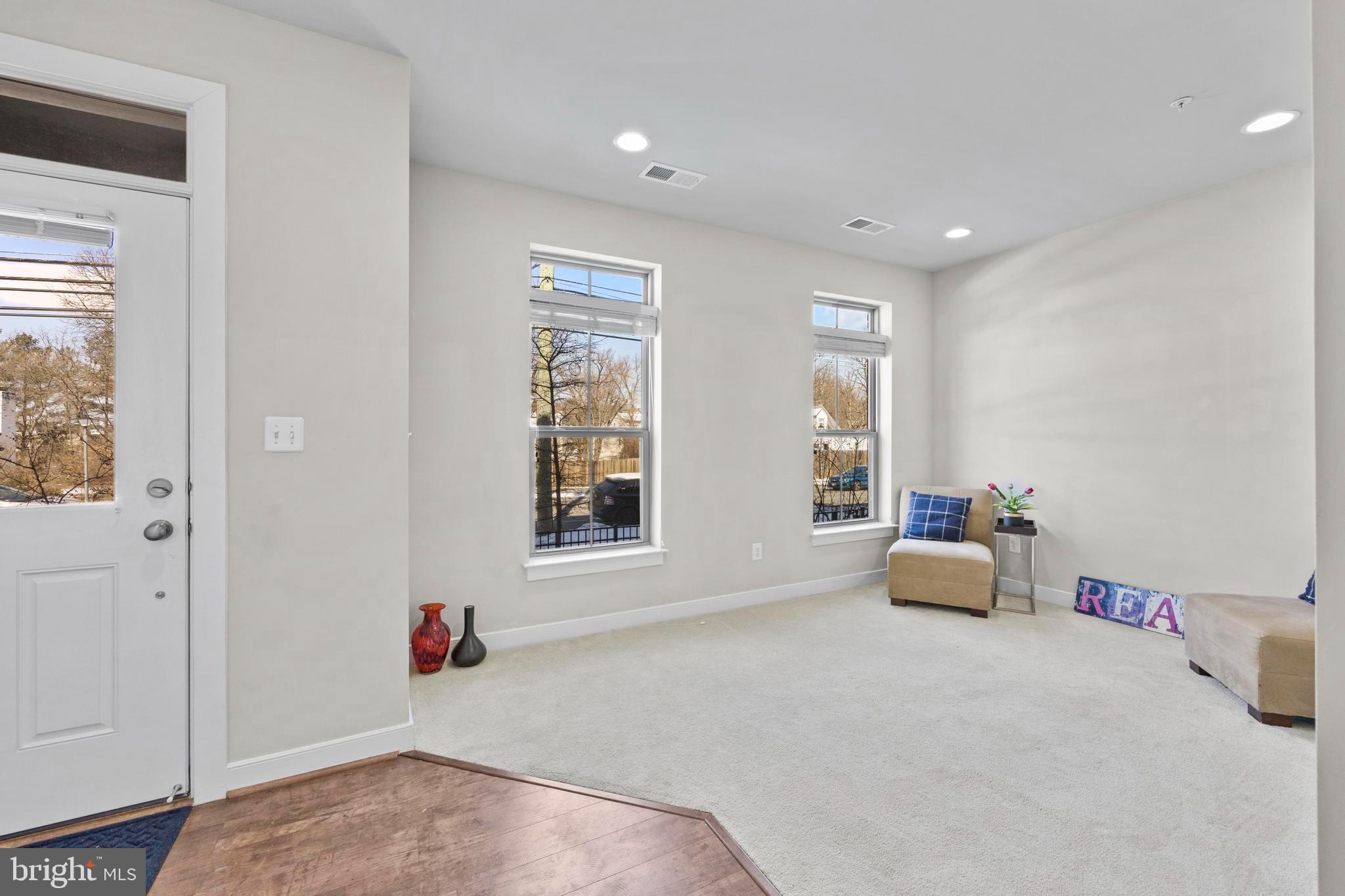 14247 Travilah Road Rockville, MD 20850 - Photo 3 of 95 1st level flex/family room