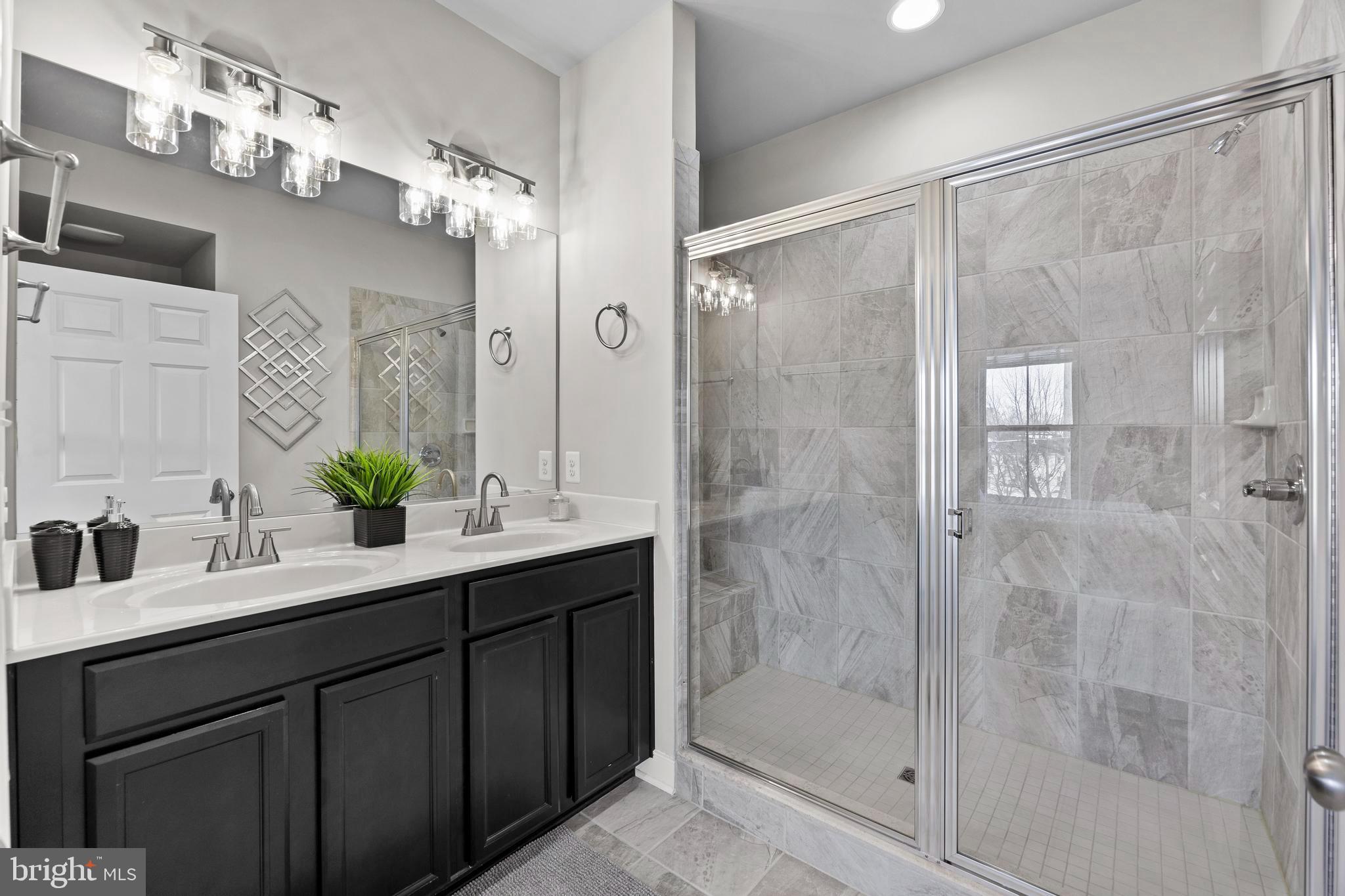 14247 Travilah Road Rockville, MD 20850 - Photo 39 of 95 ensuite bath