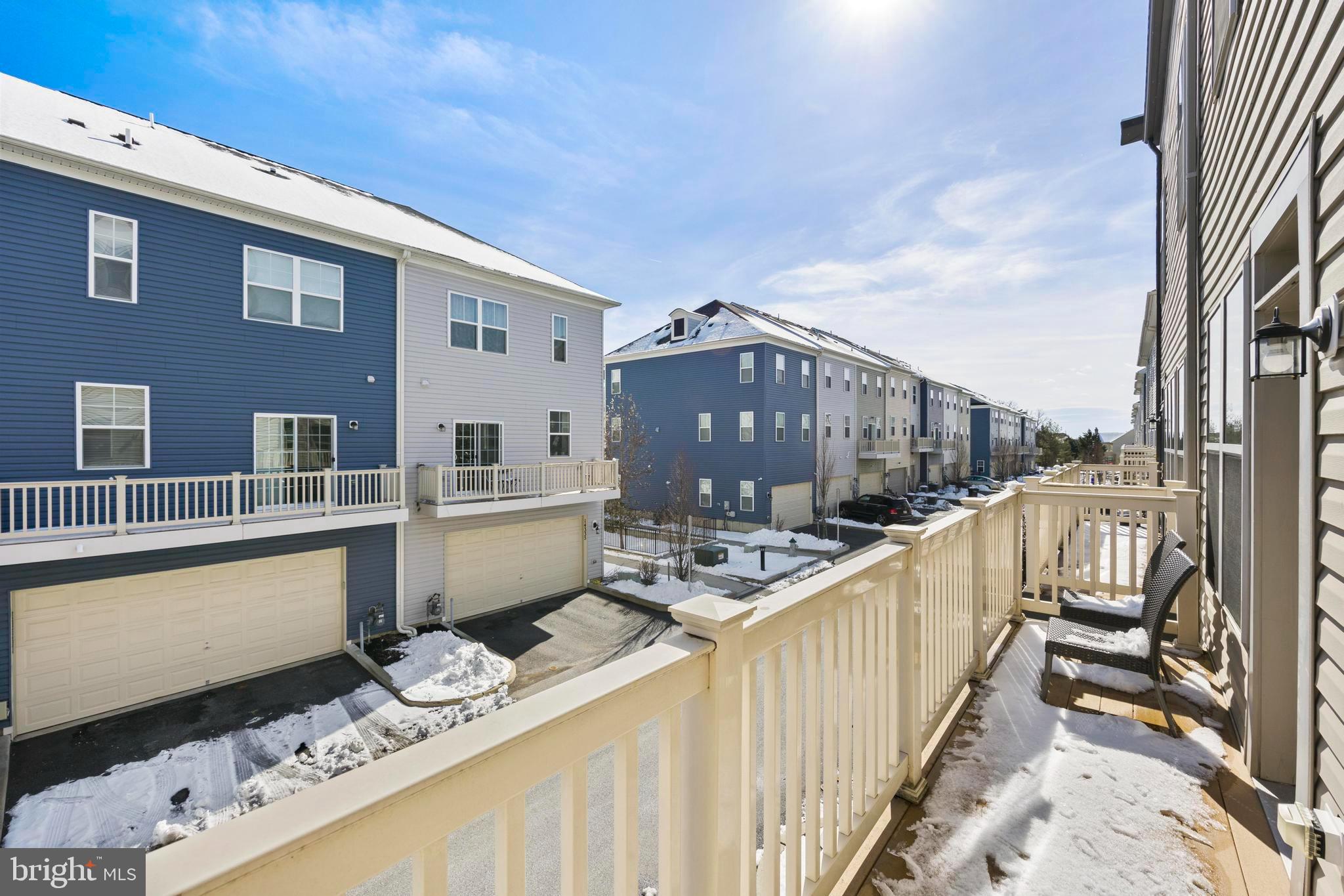 14247 Travilah Road Rockville, MD 20850 - Photo 69 of 95 private balcony