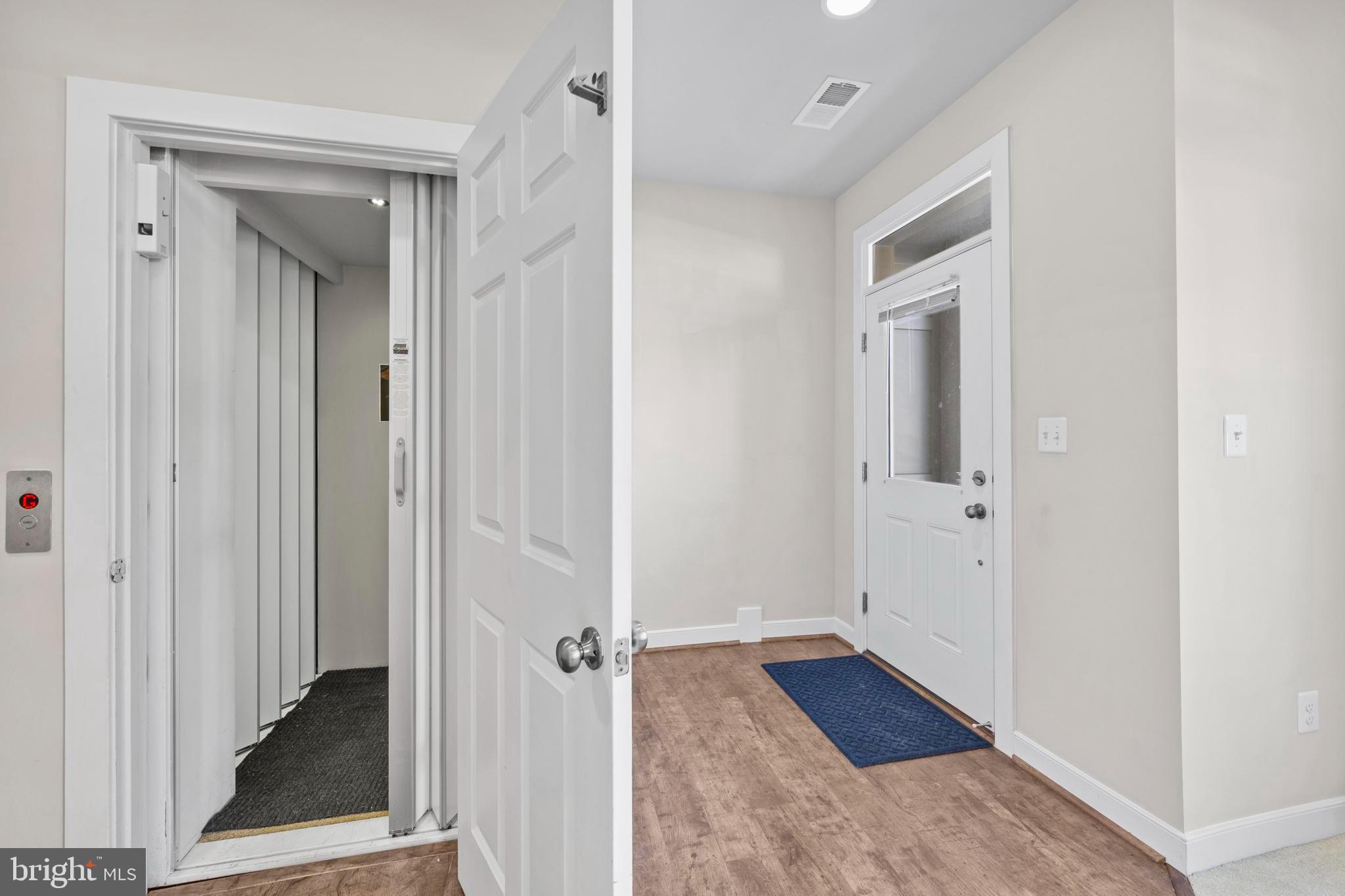 14247 Travilah Road Rockville, MD 20850 - Photo 7 of 95 private elevator