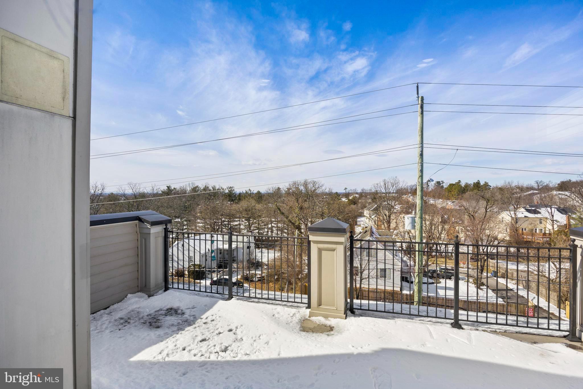 14247 Travilah Road Rockville, MD 20850 - Photo 73 of 95 private roofdeck
