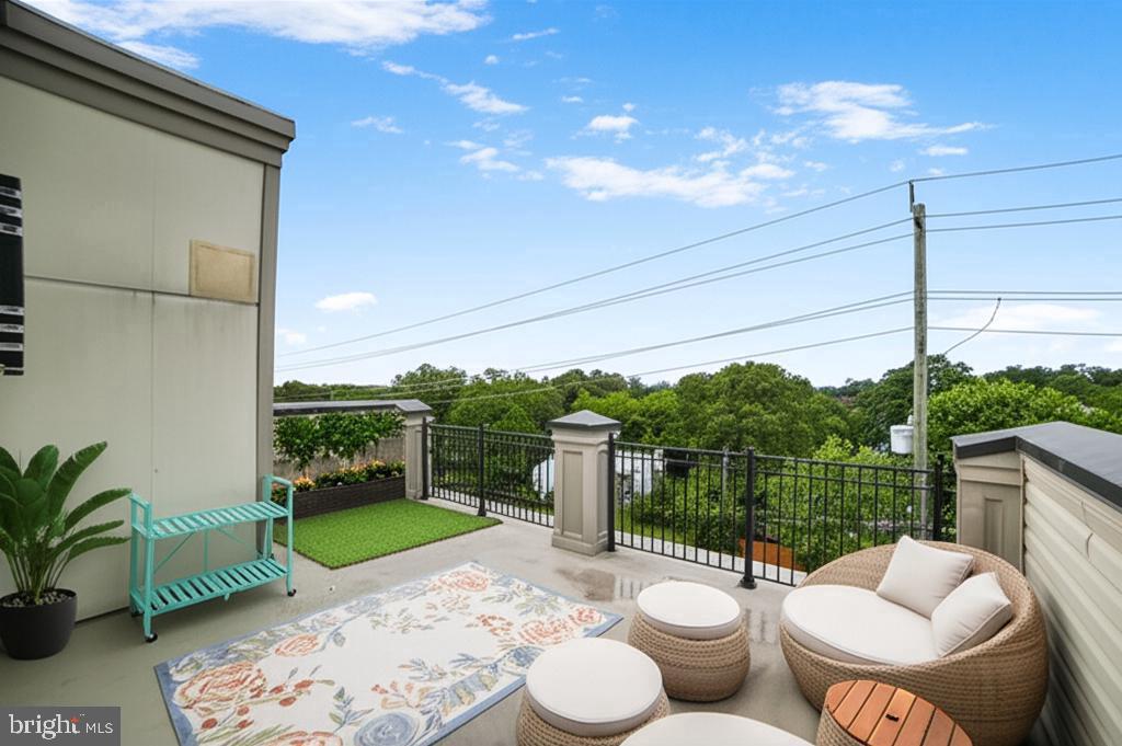 14247 Travilah Road Rockville, MD 20850 - Photo 74 of 95 private roofdeck with views!