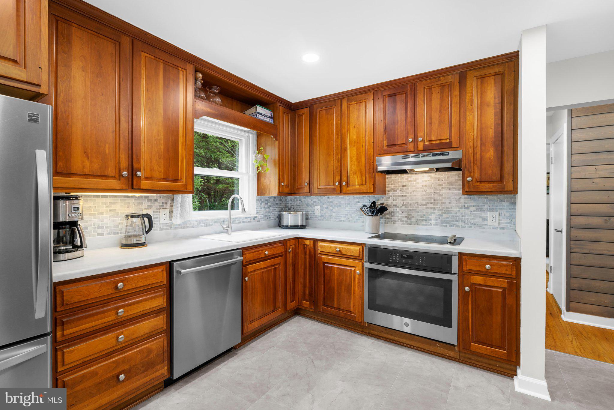 1917 Cherry Road Annapolis, MD 21409 - Photo 11 of 62 Gorgeous cabinetry
