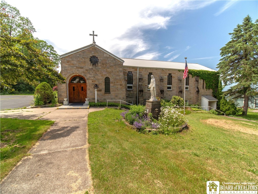 12 Central Avenue Brocton, NY 14716 - Photo 2 of 50