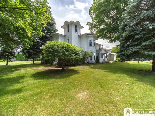 $225,000 | 12 Central Avenue, Portland, NY 14716