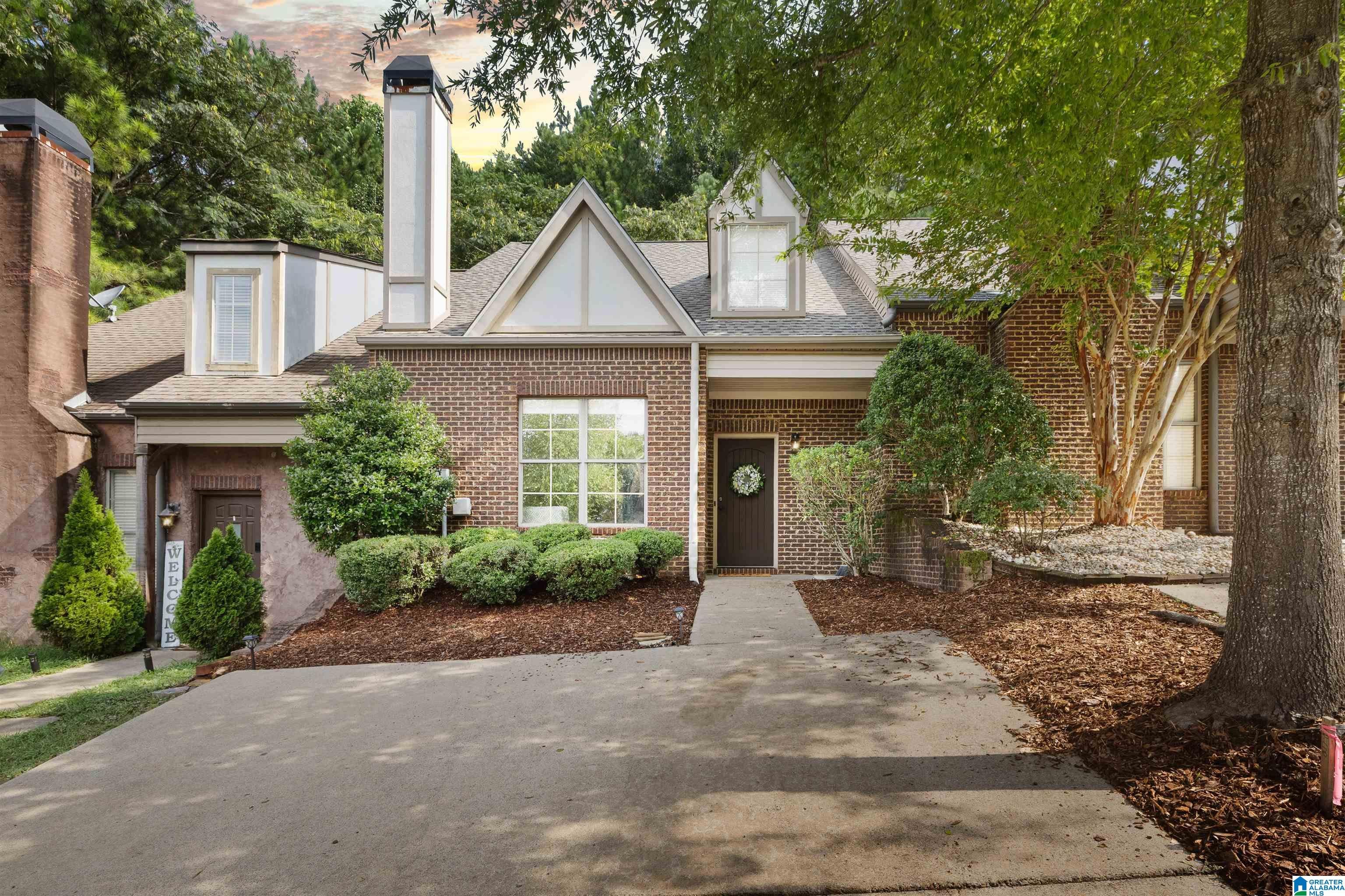 2208 Ridgemont Drive Birmingham, AL 35244 - Photo 1 of 27 Gallery Image 1