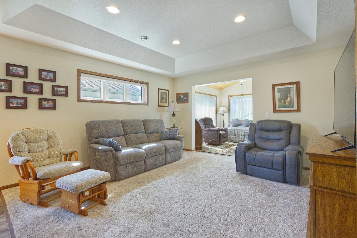 446 Lake Trail Winsted, MN 55395 - Photo 13 of 36