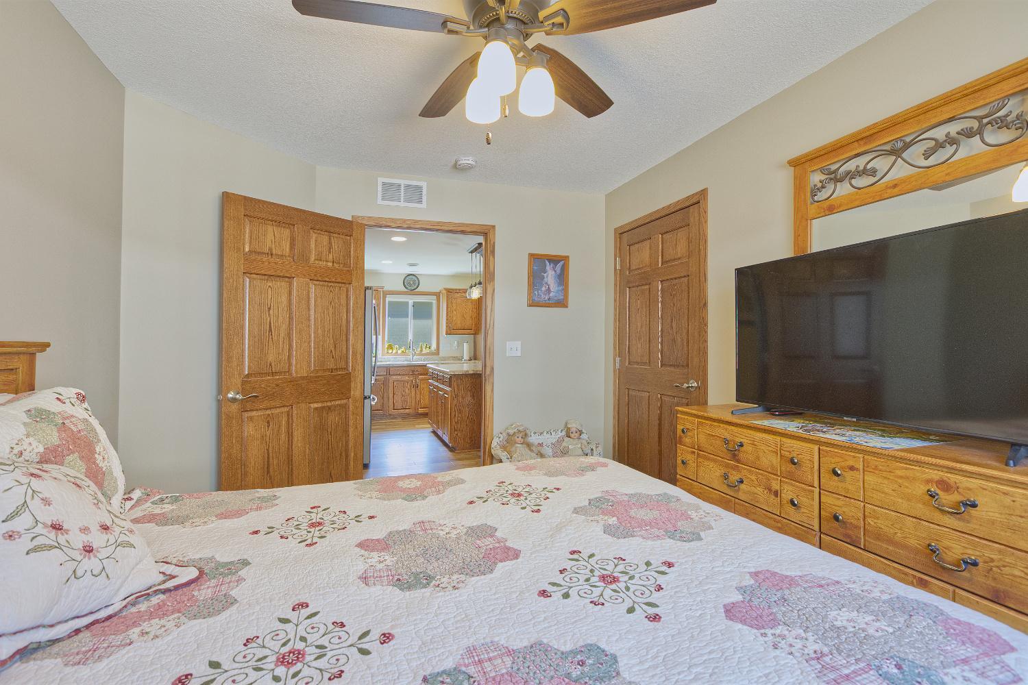 446 Lake Trail Winsted, MN 55395 - Photo 23 of 36