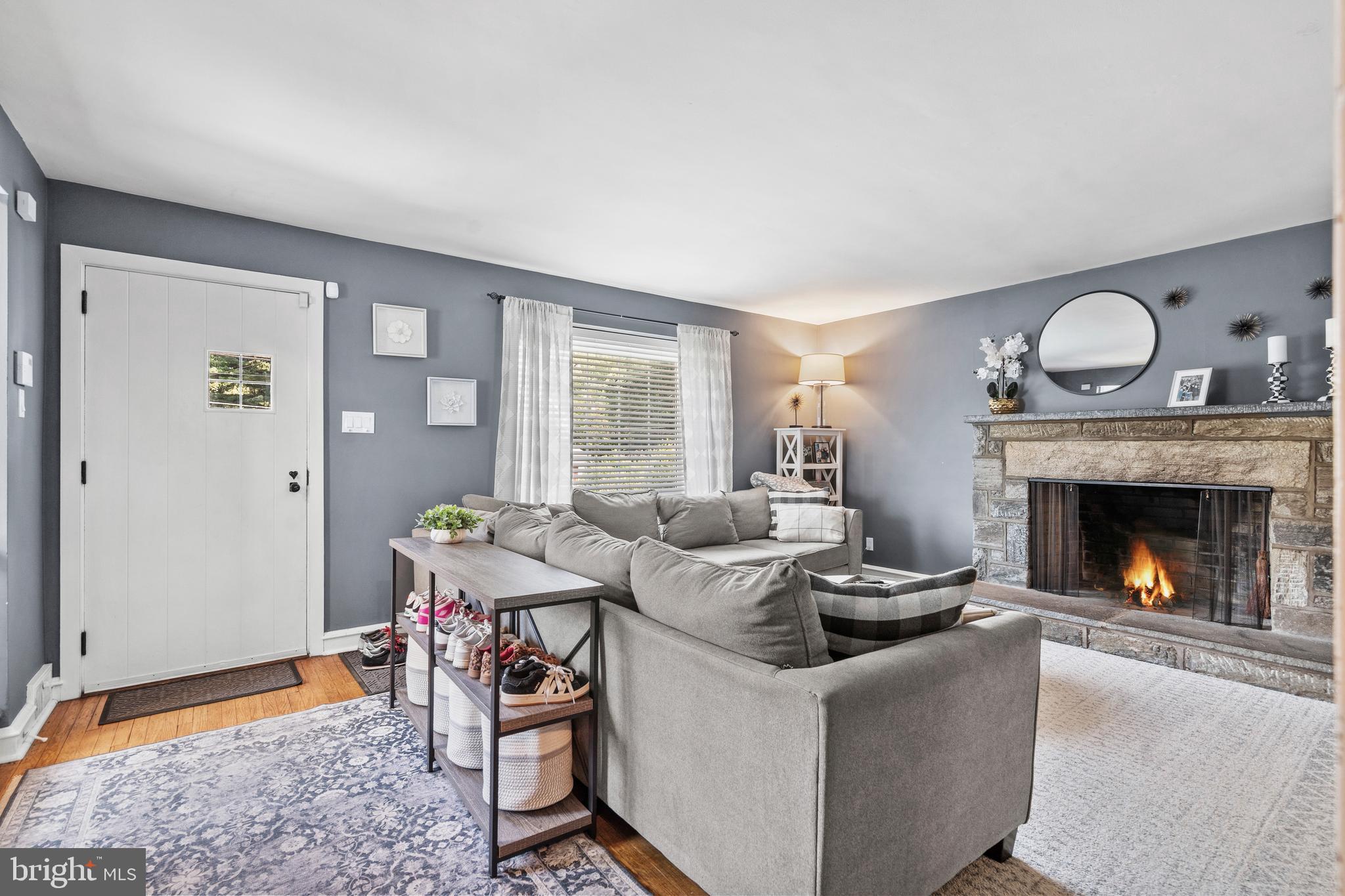 108 East Waverly Road Wyncote, PA 19095 - Photo 4 of 49