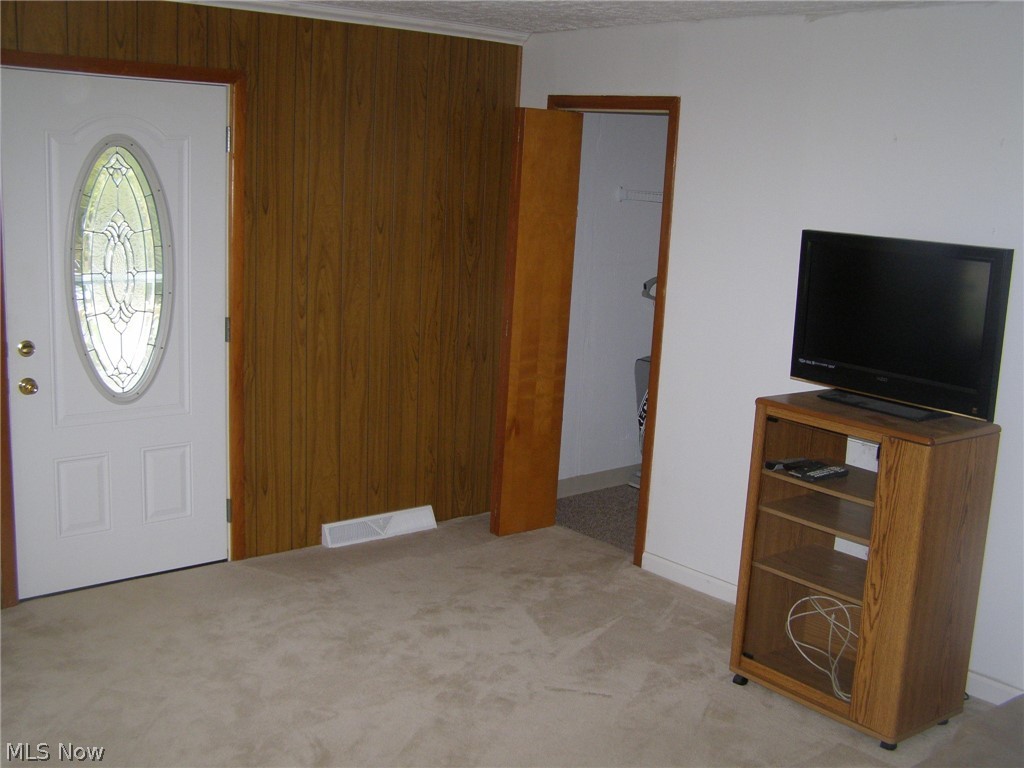 11032 Prouty Road Painesville, OH 44077 - Photo 10 of 22 Gallery Image 10