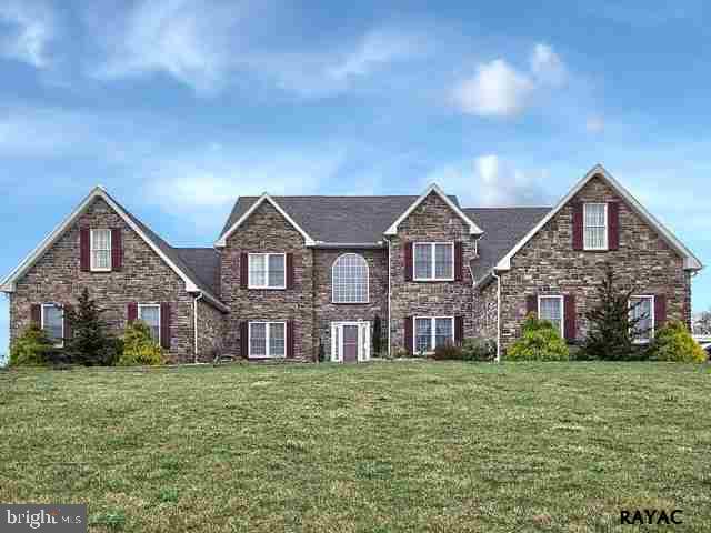 6420 Shutt Road Spring Grove, PA 17362 - Photo 1 of 35