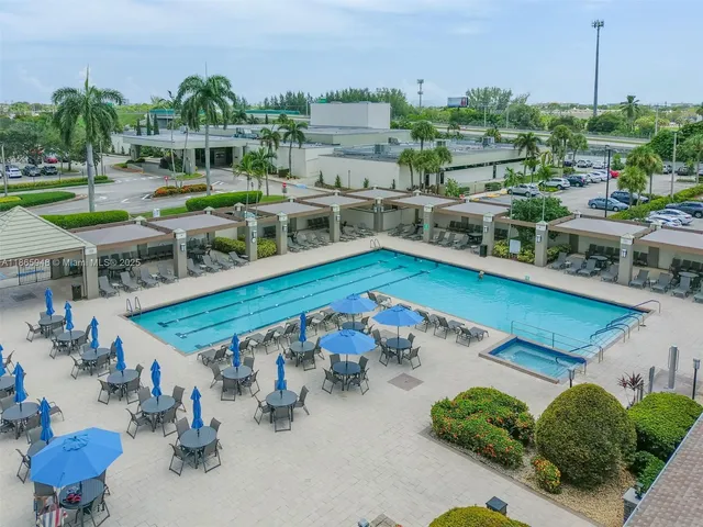 $154,900 | 2405 Antigua Circle, Unit M4, Coconut Creek, FL 33066