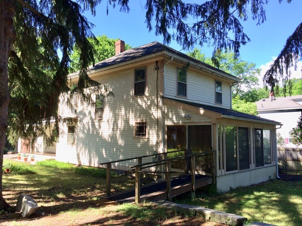 245 Pelham Road Amherst, MA 01002 - Photo 2 of 40