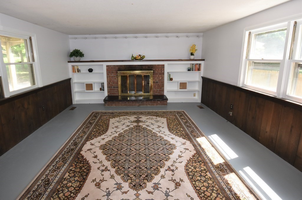 245 Pelham Road Amherst, MA 01002 - Photo 21 of 40