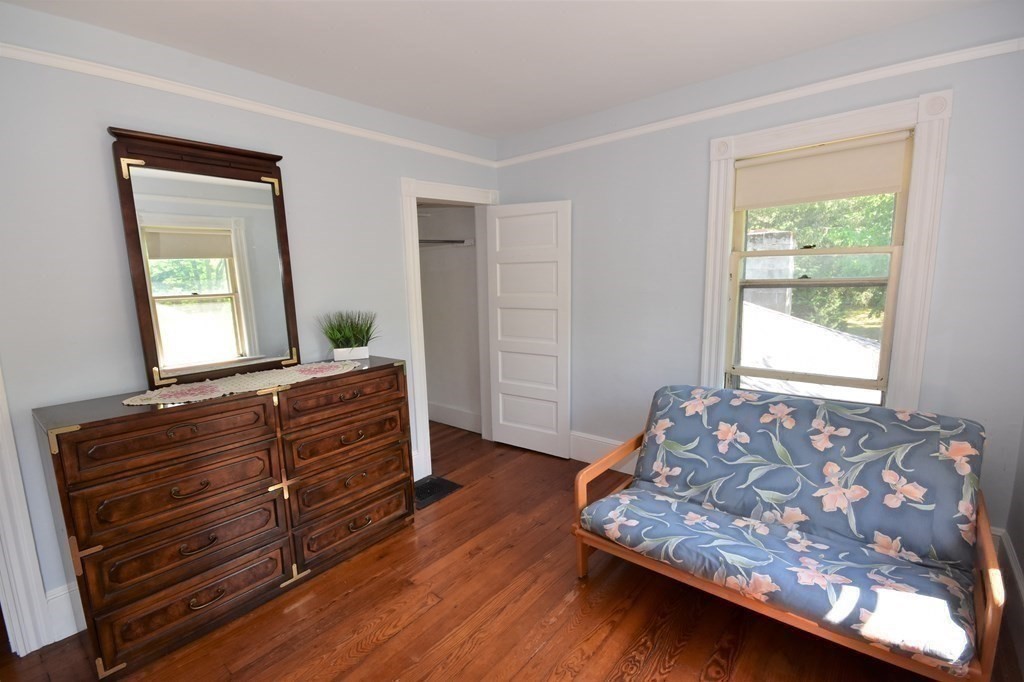 245 Pelham Road Amherst, MA 01002 - Photo 25 of 40