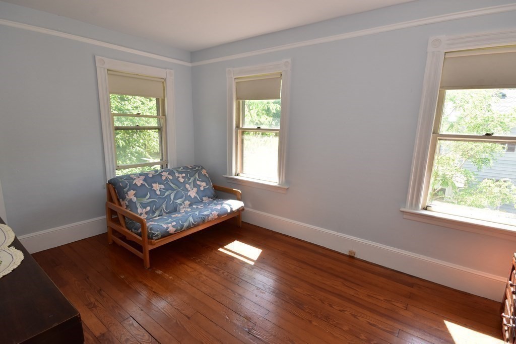 245 Pelham Road Amherst, MA 01002 - Photo 27 of 40