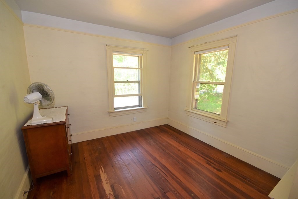 245 Pelham Road Amherst, MA 01002 - Photo 30 of 40