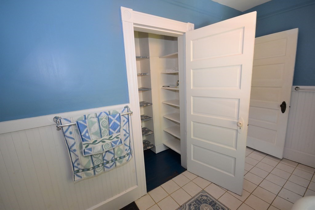 245 Pelham Road Amherst, MA 01002 - Photo 34 of 40