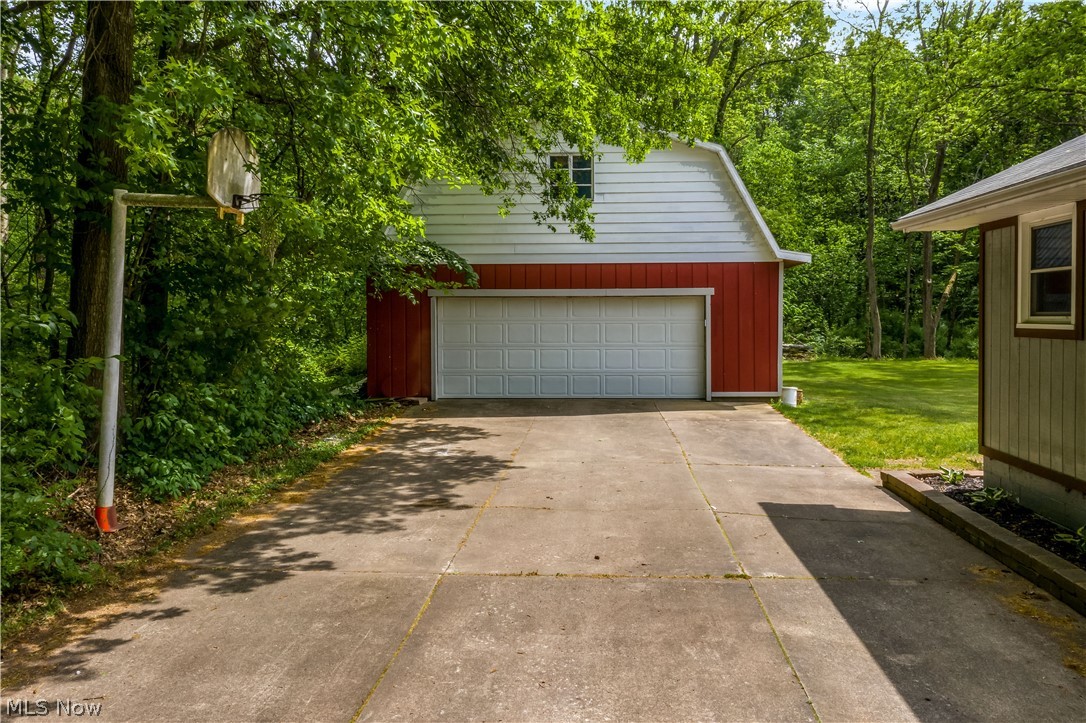 2918 Mayfair Road Akron, OH 44312 - Photo 4 of 34