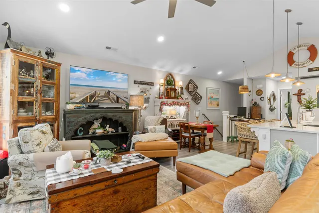 $360,000 | 220 Kings Crossing Loop, Murrells Inlet, SC 29576