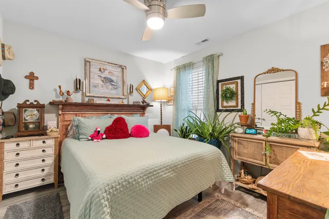 $360,000 | 220 Kings Crossing Loop, Murrells Inlet, SC 29576