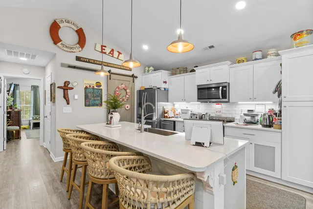 $360,000 | 220 Kings Crossing Loop, Murrells Inlet, SC 29576