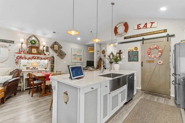 $360,000 | 220 Kings Crossing Loop, Murrells Inlet, SC 29576