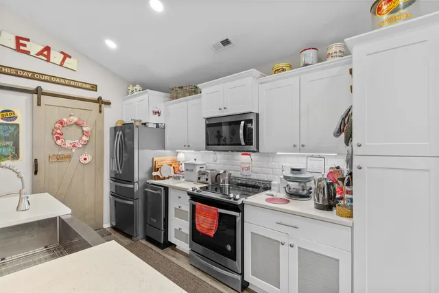 $360,000 | 220 Kings Crossing Loop, Murrells Inlet, SC 29576