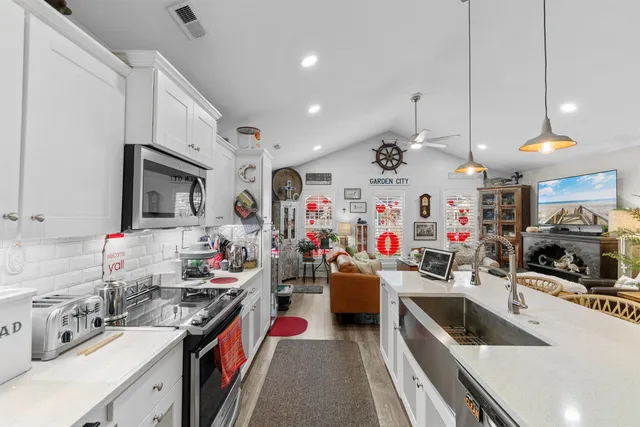 $360,000 | 220 Kings Crossing Loop, Murrells Inlet, SC 29576