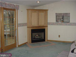 466 Northcroft Road Springfield, PA 19064 - Photo 2 of 6