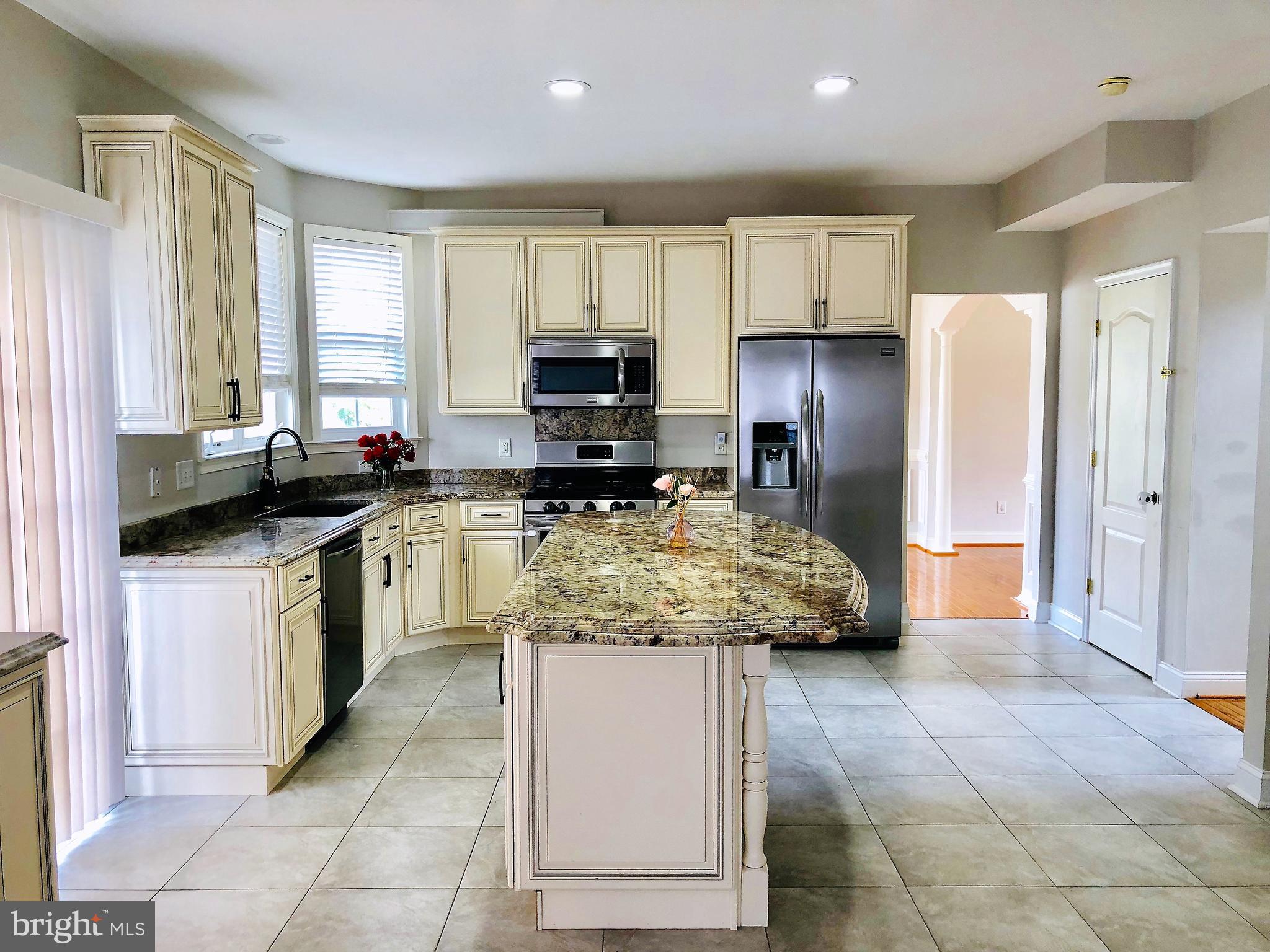 7520 Kelseys Lane Rosedale, MD 21237 - Photo 13 of 30 Kitchen