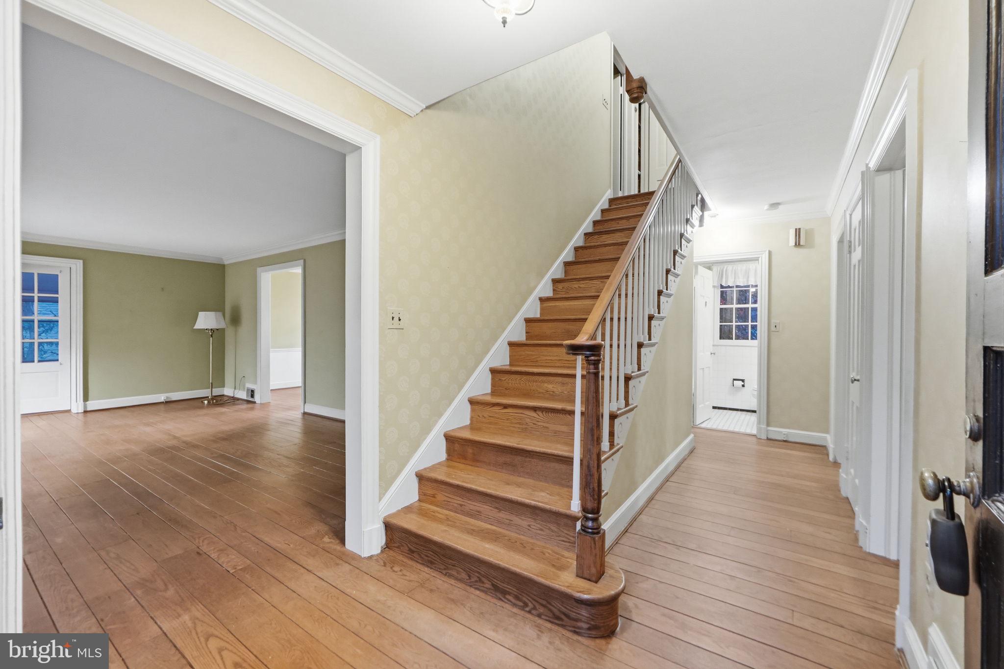 5216 Farrington Road Bethesda, MD 20816 - Photo 2 of 40