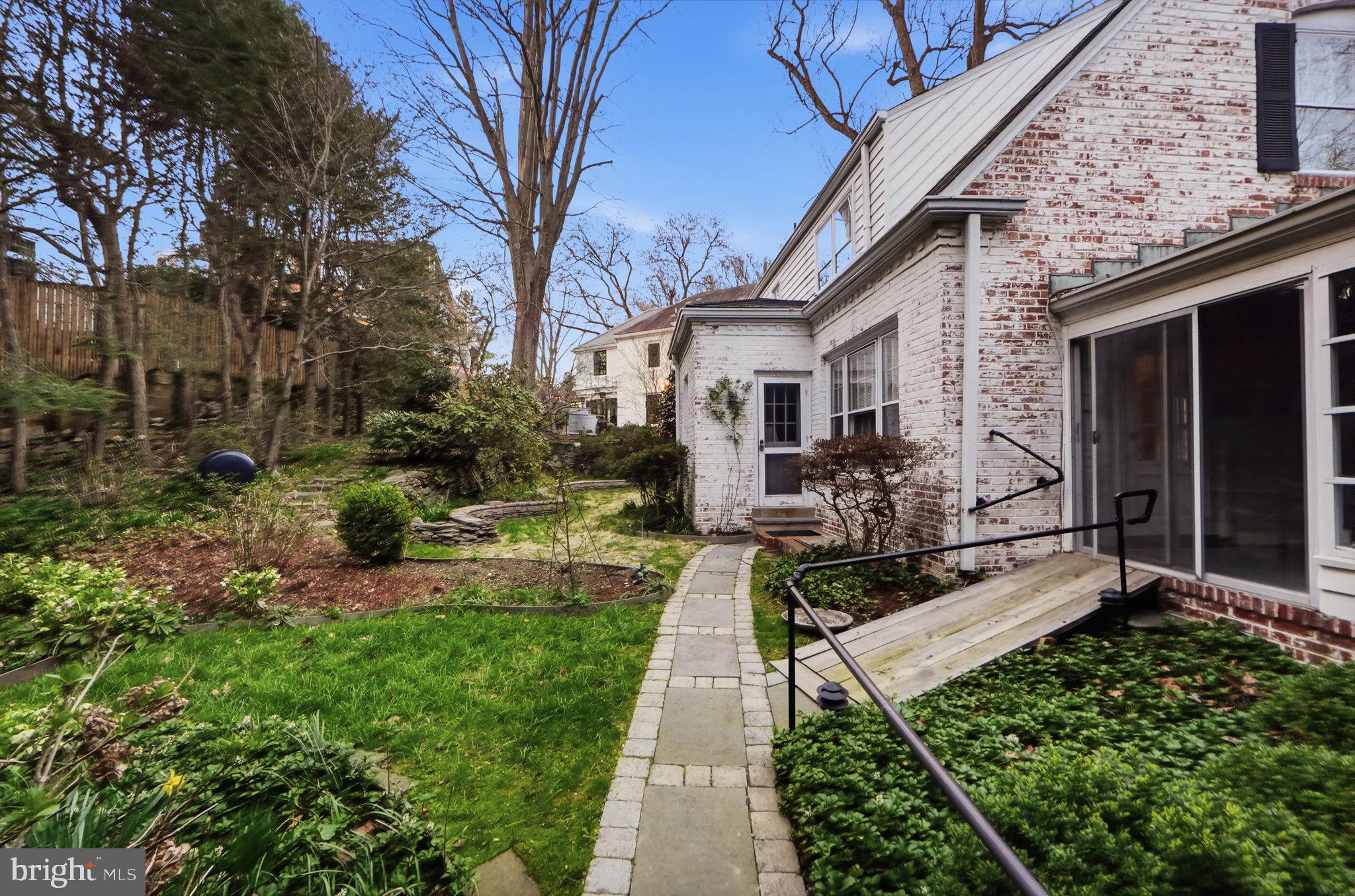 5216 Farrington Road Bethesda, MD 20816 - Photo 39 of 40