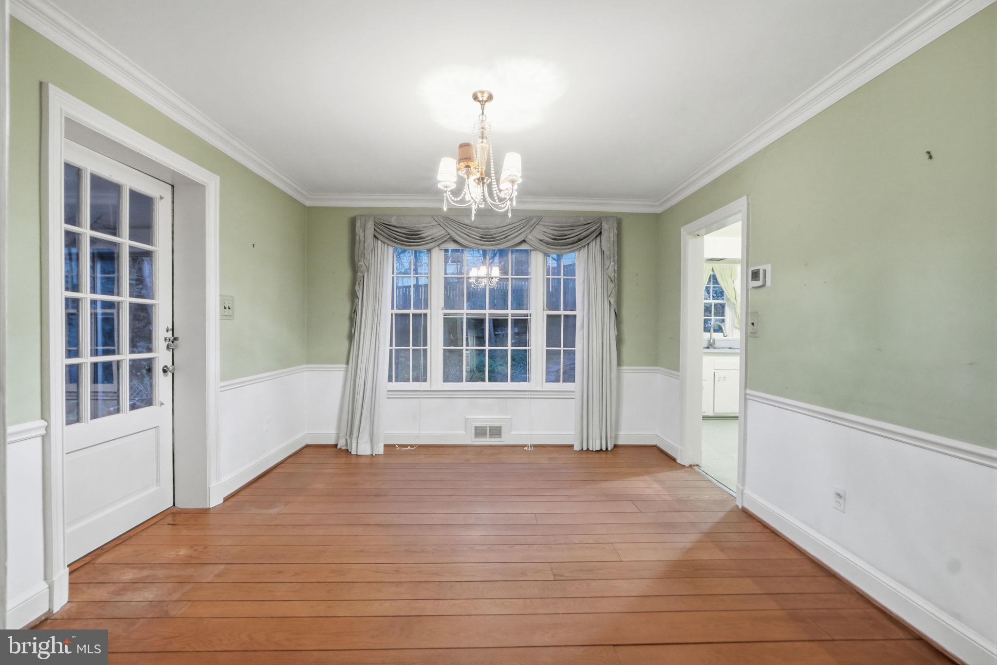 5216 Farrington Road Bethesda, MD 20816 - Photo 10 of 40