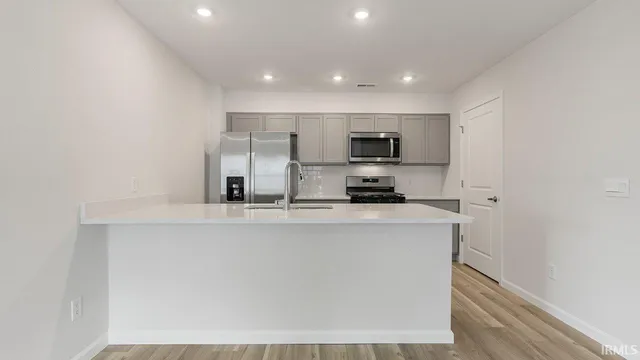 $264,900 | 1030 Butler Lake, Fort Wayne, IN 46818