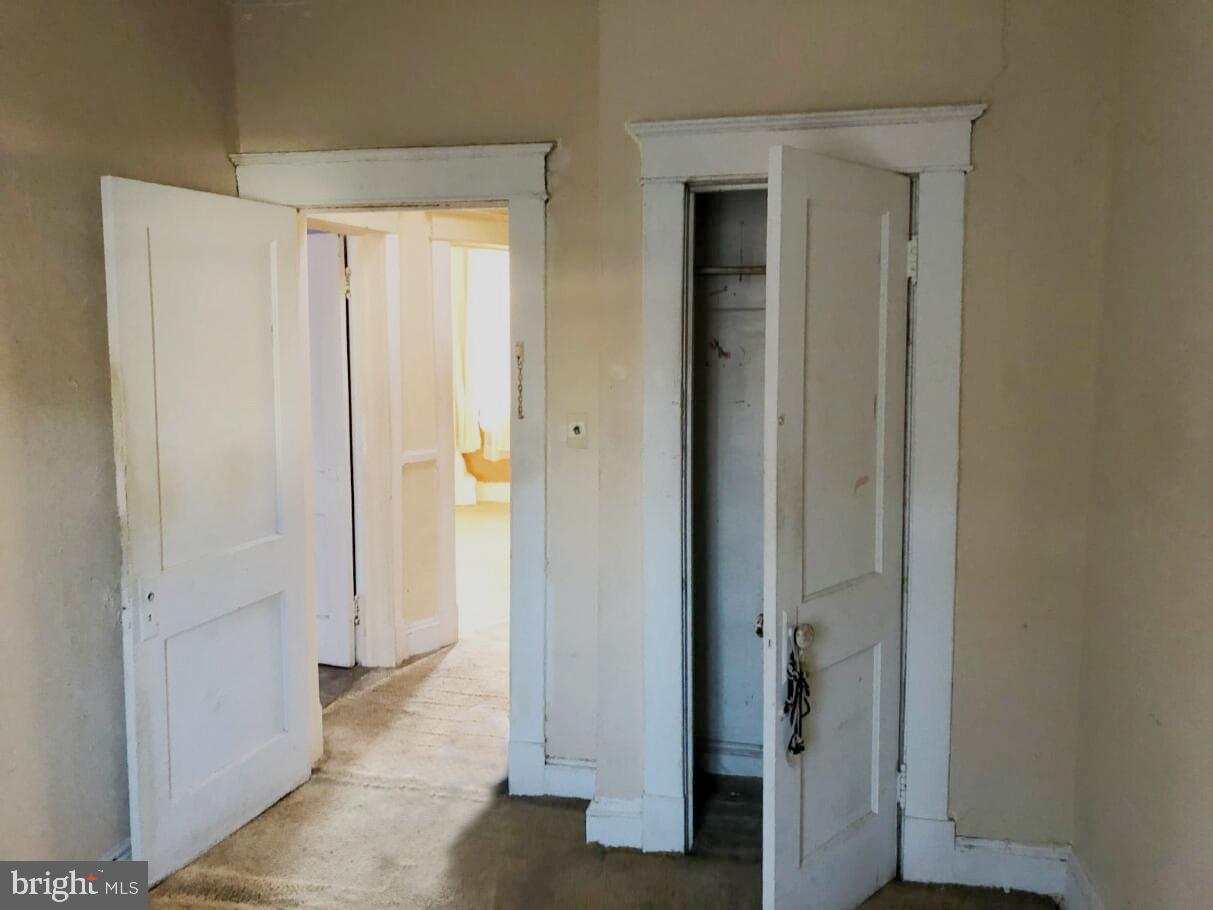 2800 Ridgewood Avenue Baltimore, MD 21215 - Photo 10 of 14 Interior