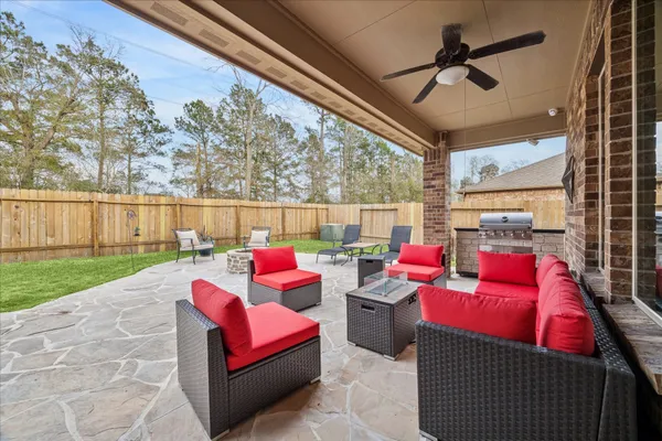 $489,900 | 12610 Fort Isabella Drive, Tomball, TX 77375